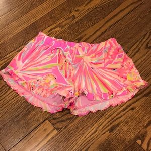 Adorable Lily Pulitzer shorts!